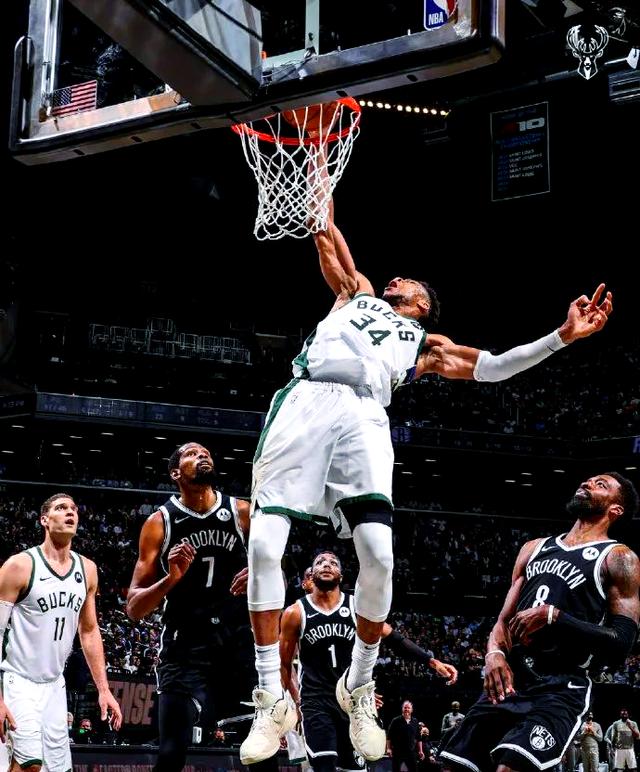 包含NBA东部榜首之战：雄鹿对阵猛龙激烈对抗的词条